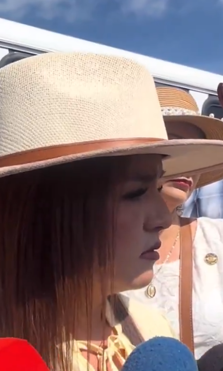 Imagen de Y Grecia Quiroz está inconforme con los resultados de la investigación al asesinato de Carlos Manzo. Dice qué diariamente está con el fiscal ejerciendo presión y qué va seguir con la linea de exigencia. Deja en claro qué su linea es independiente a pesar de la invitación de otros partidos.